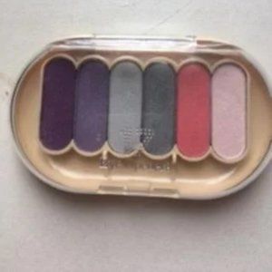 Eyeshadow Compact